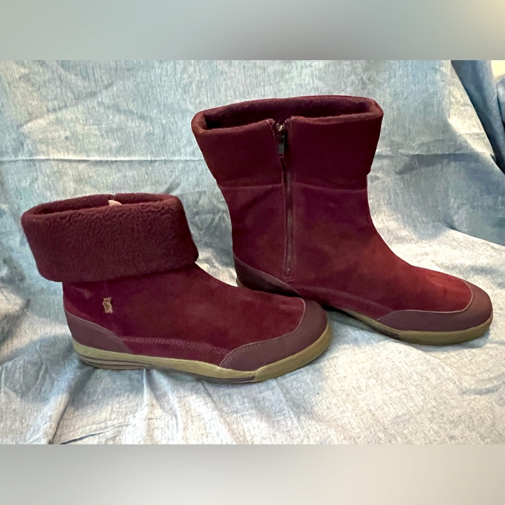 Ked’s Endeavor Plum boots